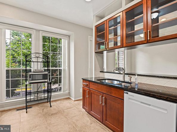 47630 Sandbank Square, Sterling VA 20165