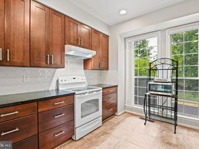 47630 Sandbank Square, Sterling VA 20165