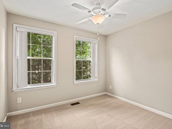 47630 Sandbank Square, Sterling VA 20165