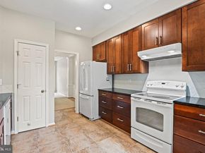 47630 Sandbank Square, Sterling VA 20165