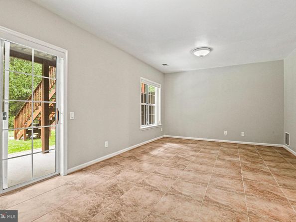 47630 Sandbank Square, Sterling VA 20165
