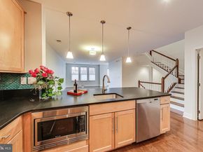 1418 N Rhodes Street B120, Arlington VA 22209