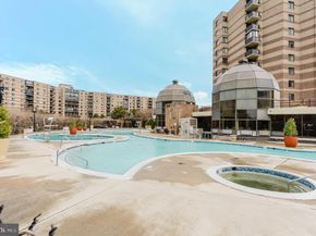 8370 Greensboro Drive 310, Mclean VA 22102