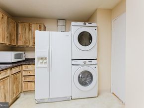 8370 Greensboro Drive 310, Mclean VA 22102