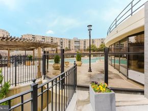 8370 Greensboro Drive 310, Mclean VA 22102
