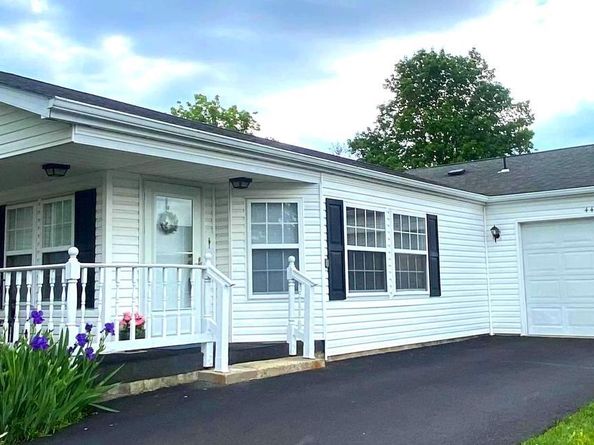 449 Grouse Court W, New Hope PA 18938