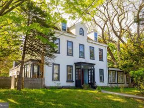 8962 Ridge Avenue, Philadelphia PA 19128