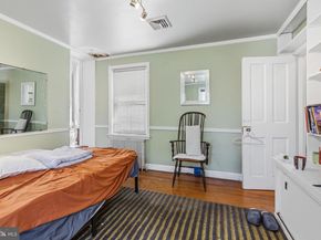 8962 Ridge Avenue, Philadelphia PA 19128