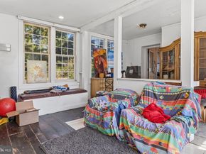 8962 Ridge Avenue, Philadelphia PA 19128