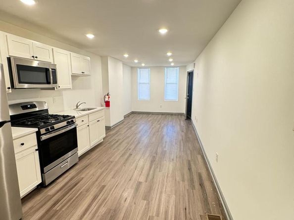 3125 N 13TH Street, Philadelphia PA 19133