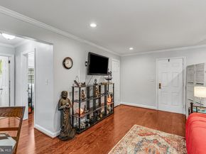 1718 W Abingdon Drive 103, Alexandria VA 22314