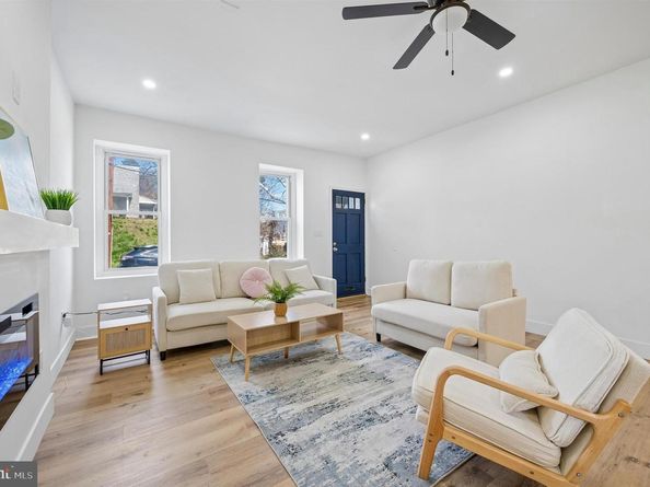 3712 Manayunk Avenue, Philadelphia PA 19128