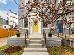 729 Roxboro Place NW, Washington DC 20011