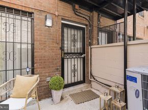 1435 Corcoran Street NW 3, Washington DC 20009