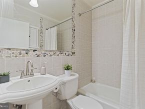 1435 Corcoran Street NW 3, Washington DC 20009