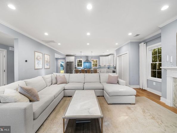 3209 Nottage Lane, Falls Church VA 22042