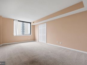 3709 S George Mason Drive 406E, Falls Church VA 22041