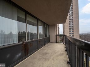 3709 S George Mason Drive 406E, Falls Church VA 22041