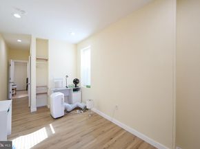 1558 N Randolph Street, Philadelphia PA 19122