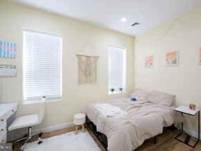 1558 N Randolph Street, Philadelphia PA 19122