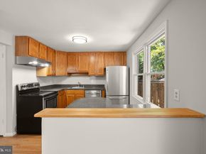 3014 Talking Rock Drive, Fairfax VA 22031
