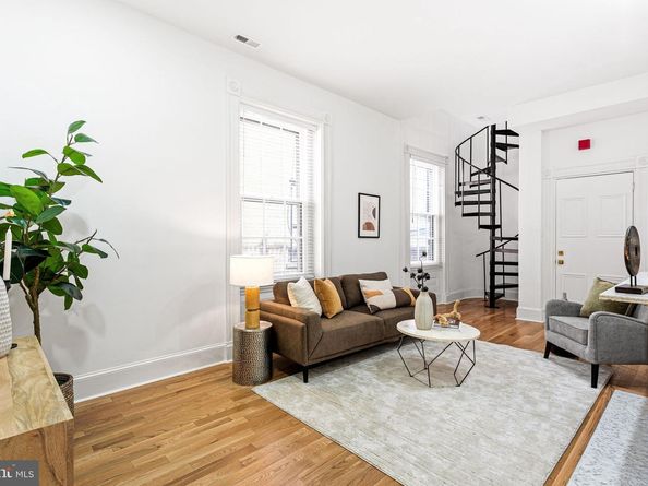306 S 10TH Street C, Philadelphia PA 19107
