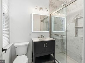 306 S 10TH Street C, Philadelphia PA 19107