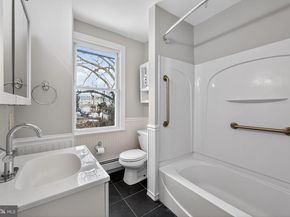 223 Lafayette Avenue, Darby PA 19023
