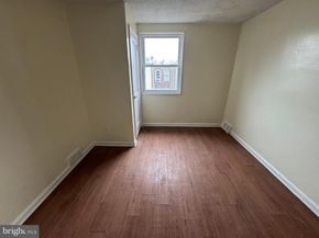 318 Fern Street, Darby PA 19023