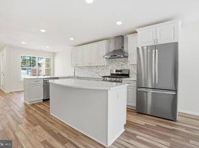1004 Waterford Road, Yardley PA 19067