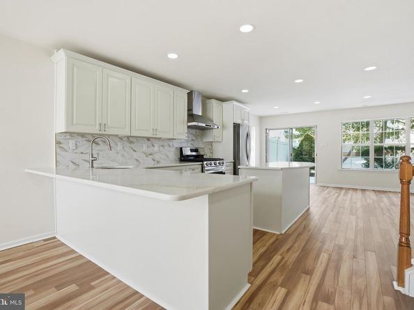 1004 Waterford Road, Yardley PA 19067