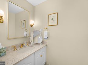 4200 Massachusetts Avenue NW 114, Washington DC 20016