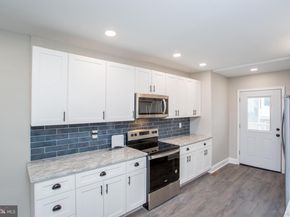 5747 Haddington Lane, Philadelphia PA 19131