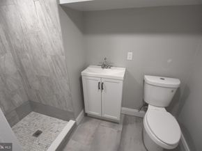 5747 Haddington Lane, Philadelphia PA 19131