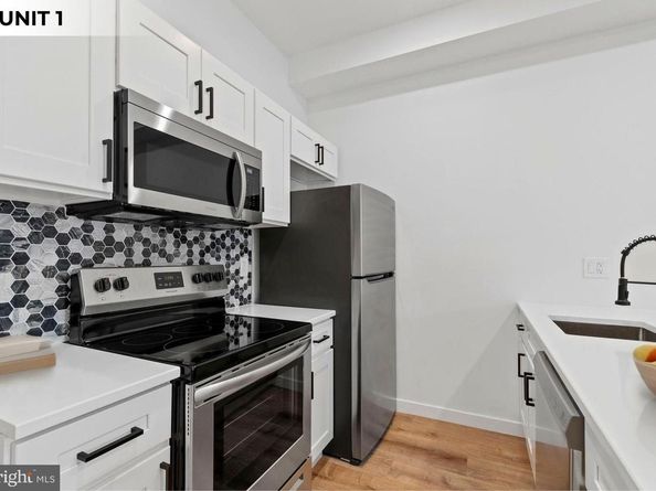 1150 S 52nd Street, Philadelphia PA 19143