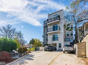 5105 Connecticut Avenue NW 3, Washington DC 20008