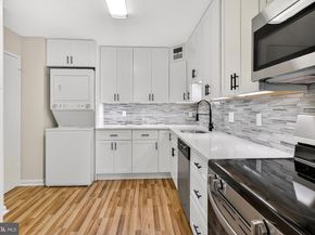 205 Yoakum Parkway 1511, Alexandria VA 22304