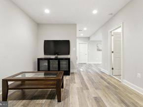 6838 Saint Albans Road, Mclean VA 22101