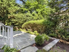 6838 Saint Albans Road, Mclean VA 22101