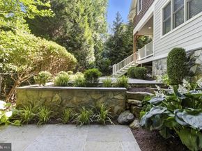 6838 Saint Albans Road, Mclean VA 22101