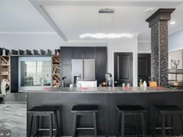 901 N Penn Street R1804, Philadelphia PA 19123