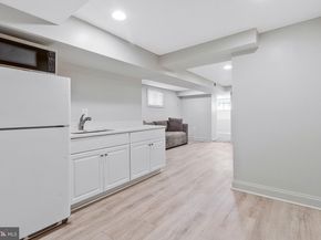 1264 Penn Street NE, Washington DC 20002