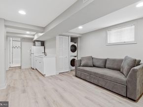 1264 Penn Street NE, Washington DC 20002