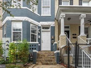 30 T Street NE 2, Washington DC 20002