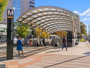 2105 N Rolfe Street A, Arlington VA 22209