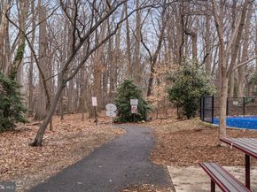 2105 N Rolfe Street A, Arlington VA 22209