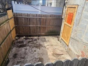 662 E Lippincott Street, Philadelphia PA 19134