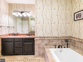 227 Carson Terrace, Huntingdon Valley PA 19006