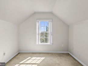 80 Avenrowe Court, Fairless Hills PA 19030