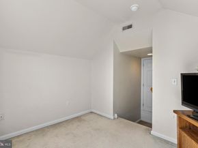 80 Avenrowe Court, Fairless Hills PA 19030